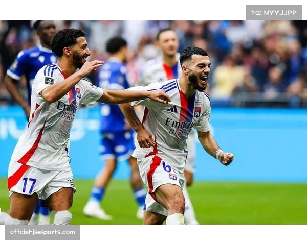 多家英格兰球队关注里昂19岁中场切尔基