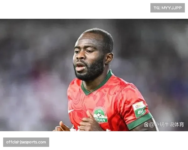 大连英博签下前河南外援阿奇姆彭，增强锋线实力